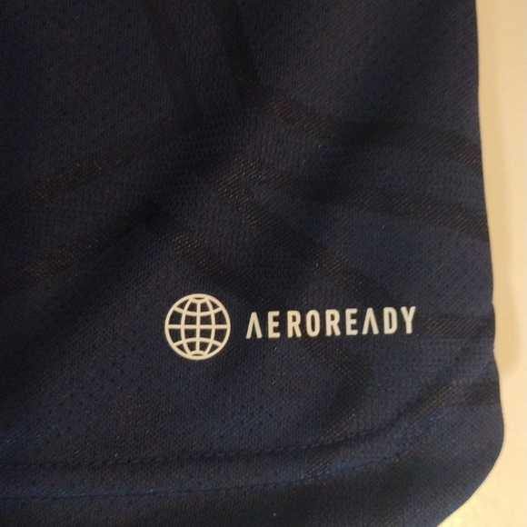 Adidas AROREADY Women's sports shirt NEW! Size M. 🔥 - Picture 9 of 10